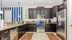 Private kitchen - Spacious Fun Home Next to Disney Cg1443 (Davenport)