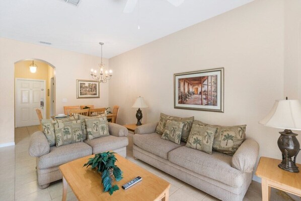 Apartment | Living room