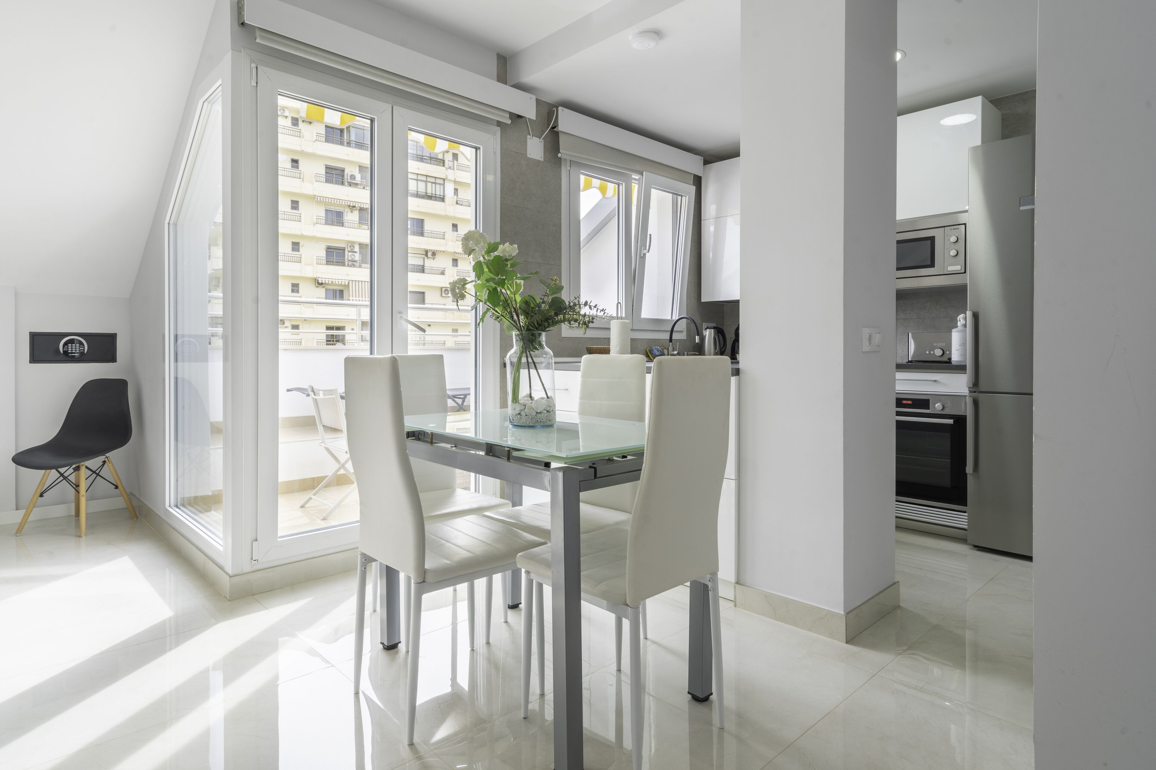 Castillo Ático Horizonte | Living area | 40-inch flat-screen TV with cable channels, TV