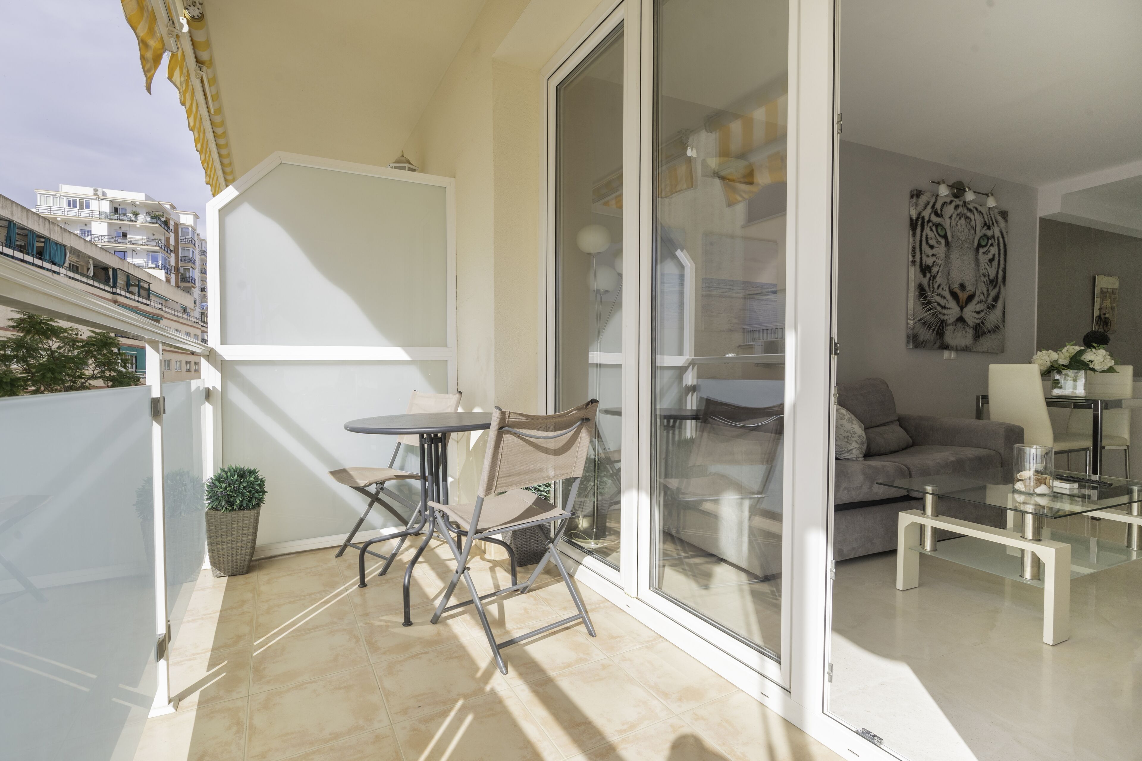 Premium-Apartment, 1 Schlafzimmer, Klimaanlage, Stadtblick (11) | Terrasse/Patio