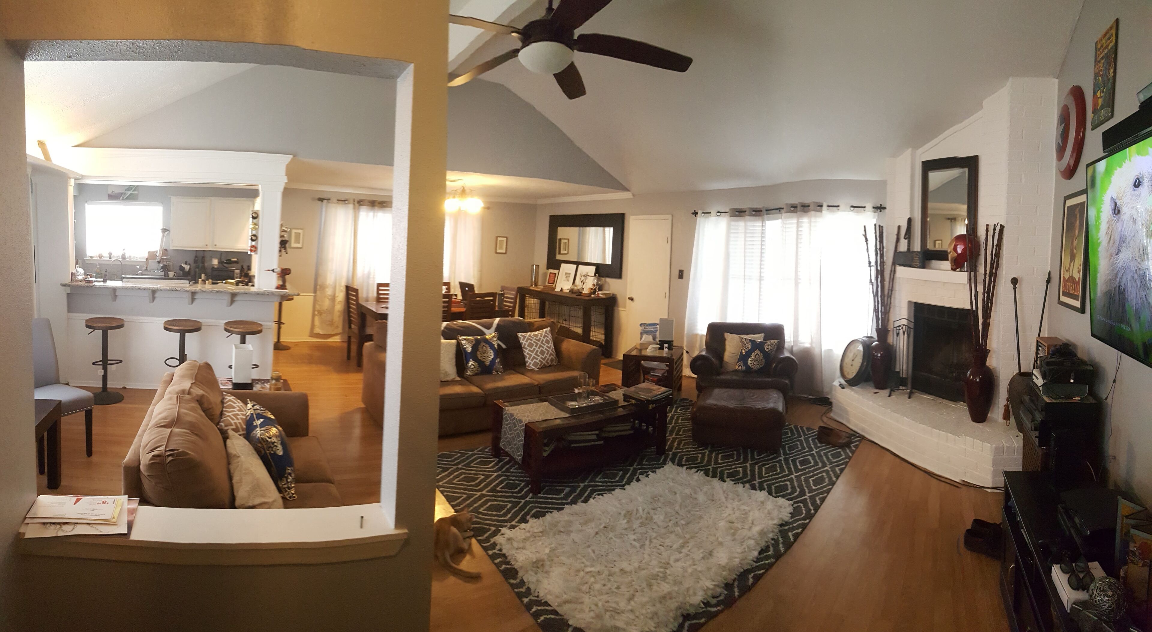 Modern Home: 20 mins to Downtown Houston, Galveston, & NRG