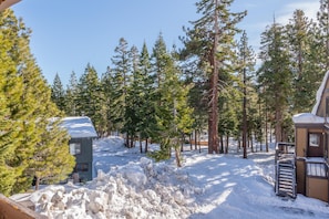 Luxury Condo, 2 Bedrooms (Bigwood #90 Bldg. W) | Mountain view