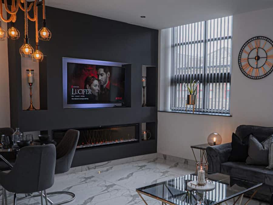 Executive Apartment | Memory-foam beds, soundproofing, iron/ironing board, travel cot