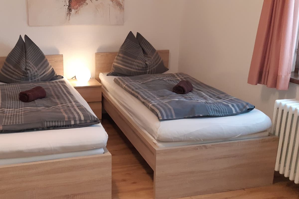 Estudio estándar | Wifi gratis y ropa de cama