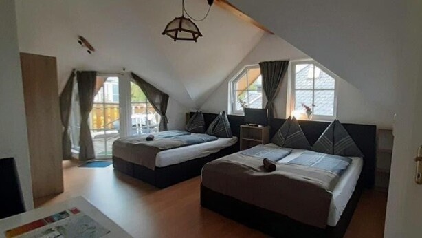 Wifi gratis y ropa de cama