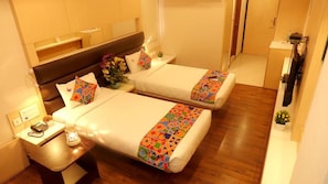 Standard Room | 1 bedroom, premium bedding, desk, iron/ironing board - Hotel K square (Chennai)