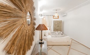 Suite familiar | Caja de seguridad en la habitación, insonorización y cunas gratuitas