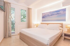 Deluxe Villa, Sea Facing | In-room safe, individually decorated, individually furnished - Resort Riva degli Etruschi (San Vincenzo)