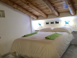 3 室のベッドルーム、アイロン / アイロン台