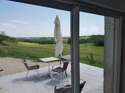 NEW INDEPENDENT GITE 80 m² QUERCYNOISE CAMPAIGN