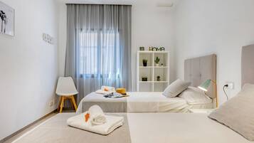 5 dormitorios, caja fuerte, tabla de planchar con plancha y wifi gratis