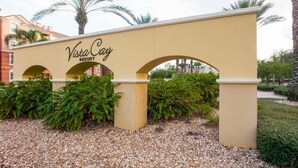 Condo | Exterior - Geranium Sl401 (Orlando)