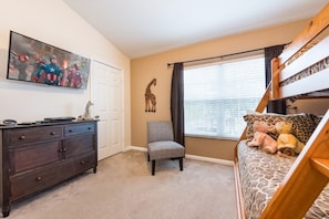 Apartment | Living room