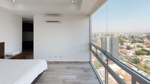 Unclassified image, 4 of 37, button - Luxury Penthouse in Chapultepec Guadalajara 17A (Guadalajara)
