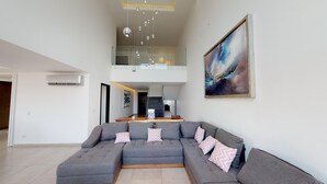 Unclassified image, 2 of 37, button - Luxury Penthouse in Chapultepec Guadalajara 17A (Guadalajara)