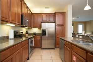 Condo | Private kitchen