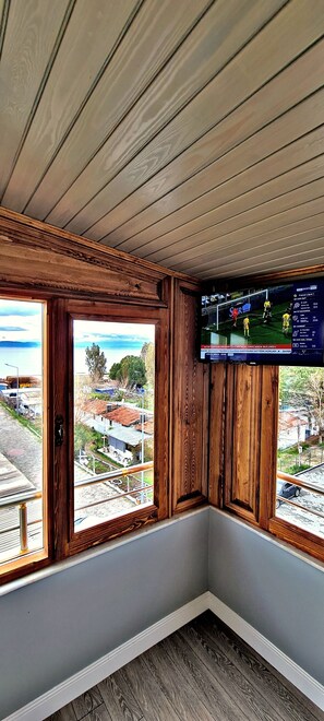 Superior Double Room | Individually decorated, individually furnished, desk, laptop workspace - Malena Boutique Otel (Dikili)