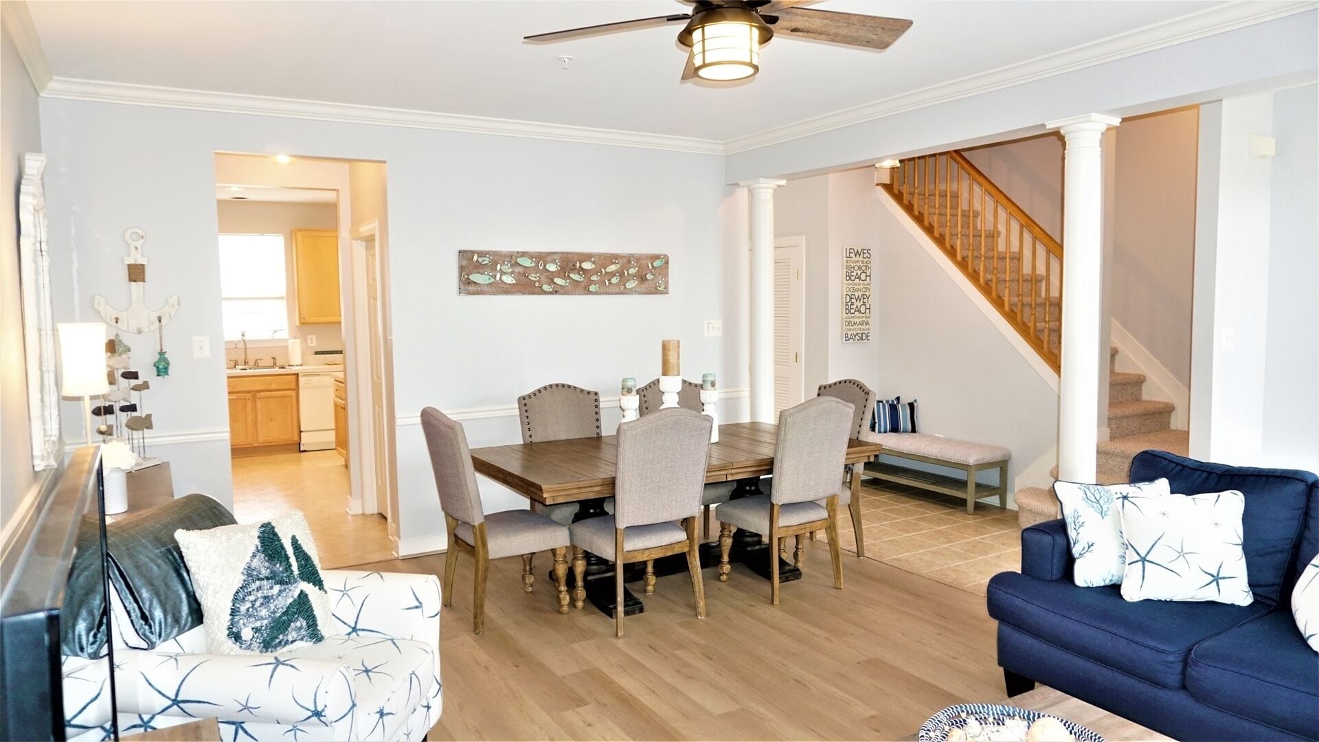 SUNDRENCHED REFLECTIONS | 4 Bed, 3.5 Bath