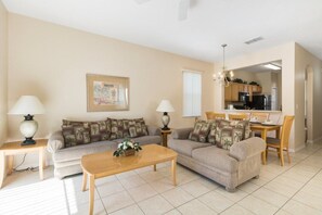 Apartment | Living room