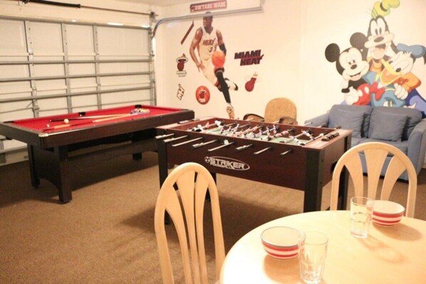 House | Games room