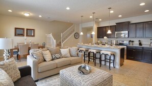 Apartment | Living room | Flat-screen TV, video-game console, DVD player - Md1982 - Windsor at Westside (Kissimmee)