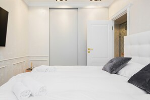 1 ห้องนอน, เตารีด/โต๊ะรีดผ้า, Wi-Fi ฟรี, ผ้าปูที่นอน