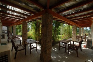 Phòng 4 (2) | Hiên