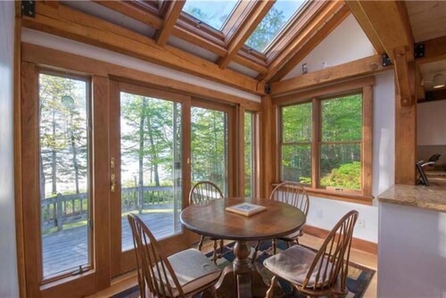 Beautiful Post and beam home right on Blue Hill Bay