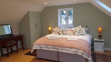 1 bedroom, desk, iron/ironing board, travel cot