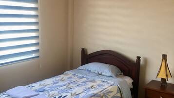 2 slaapkamers, een strijkplank/strijkijzer, wifi