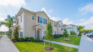 Unclassified image, 2 of 21, button - 8978 Shine Dr (Kissimmee)