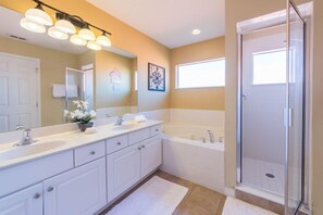 Ferienhaus | Badezimmer