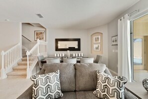 Apartment | Living room
