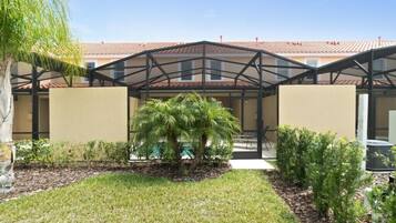 Apartment | Property grounds