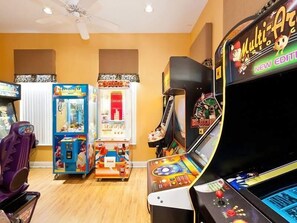 Apartment | Game room