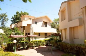 Gazebo - Hotel Mount Castle (Wai)