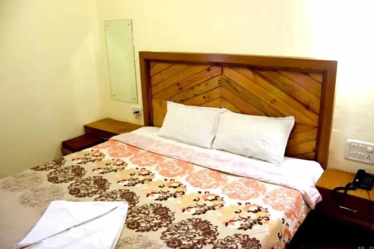 1 bedroom, in-room safe, individually furnished, soundproofing