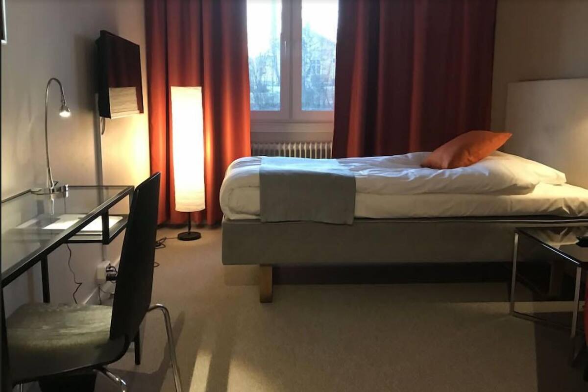 Single Room