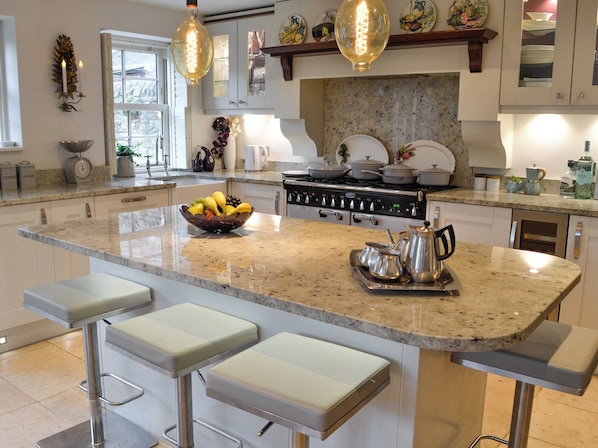 Oven, dishwasher, freezer