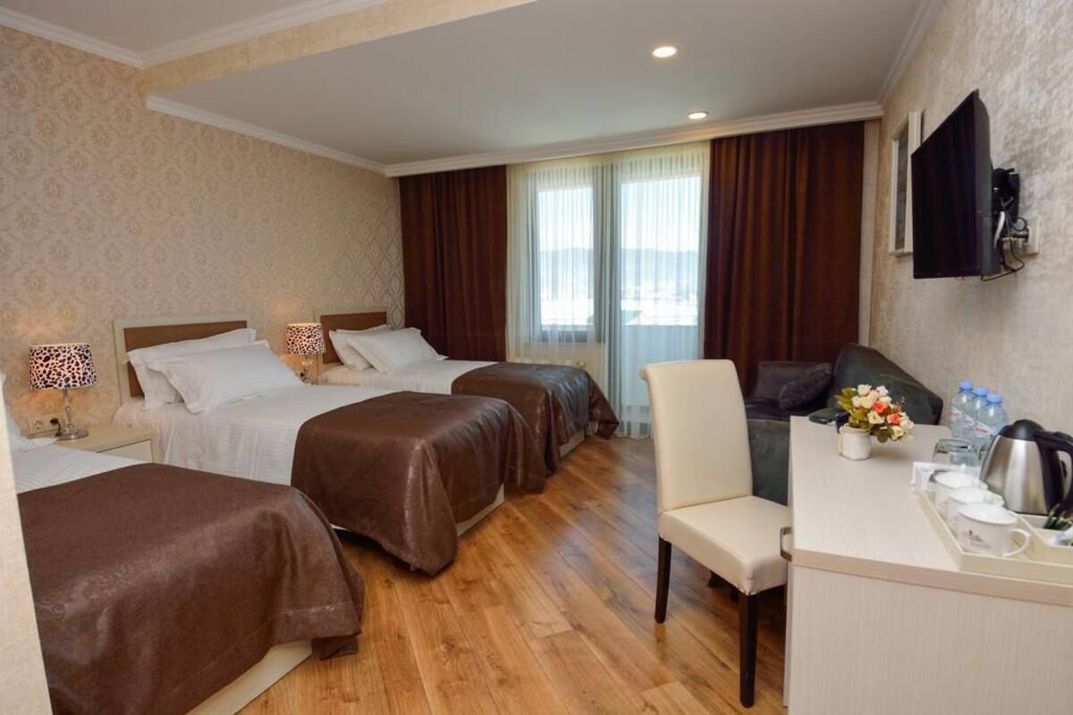 Comfort Triple Room | Individually furnished, desk, laptop workspace, soundproofing