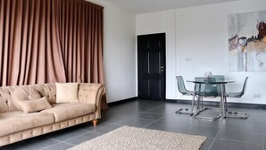 Appartement, terrasse | Coin séjour