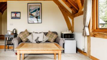 Traditional Double Room, Ensuite (Balcony Room ) | Lounge