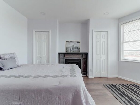 3 bedrooms, iron/ironing board, WiFi, bed sheets - SEE NYC 4 LESS, sleeps 6, Ironbound, Newark (Newark)
