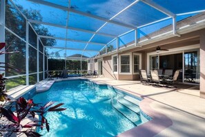 Rumah | 5 kamar tidur, setrika/meja setrika, tempat tidur bayi, dan Wi-Fi gratis