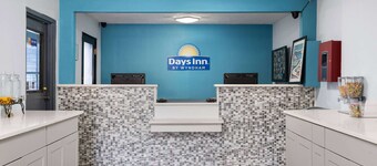 Days Inn by Wyndham Albuquerque I-25