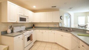 Villa | Private kitchen | Coffee/tea maker, toaster, cookware/dishes/utensils