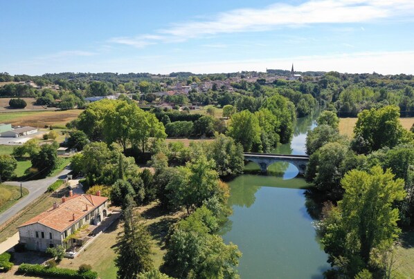Aerial view - Villa 2 Pas Sages (La Roche-Chalais)