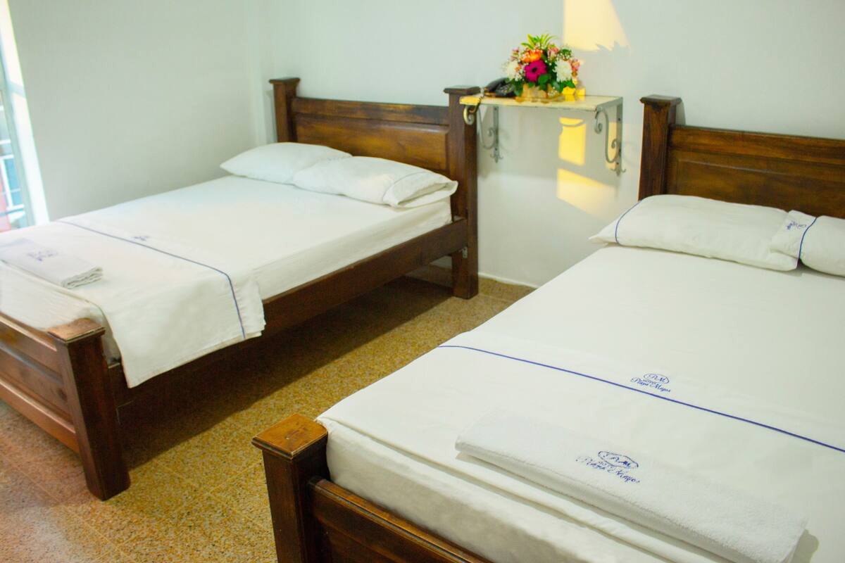 Superior Twin Room | Free WiFi, bed sheets