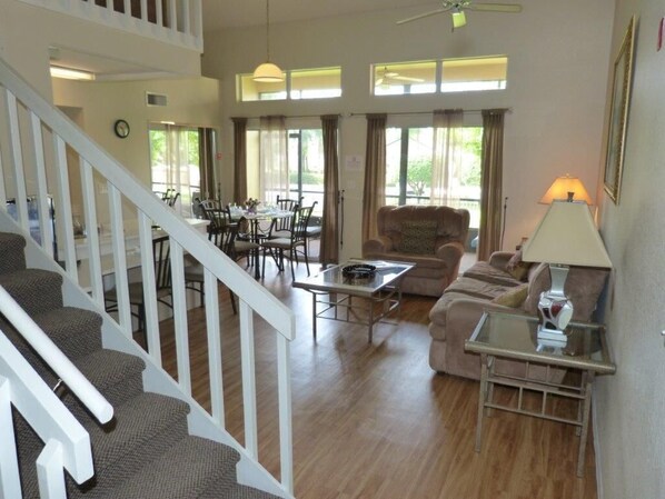 Apartment | Living room