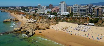 T2 standing Praia da Rocha (21052 / AL)